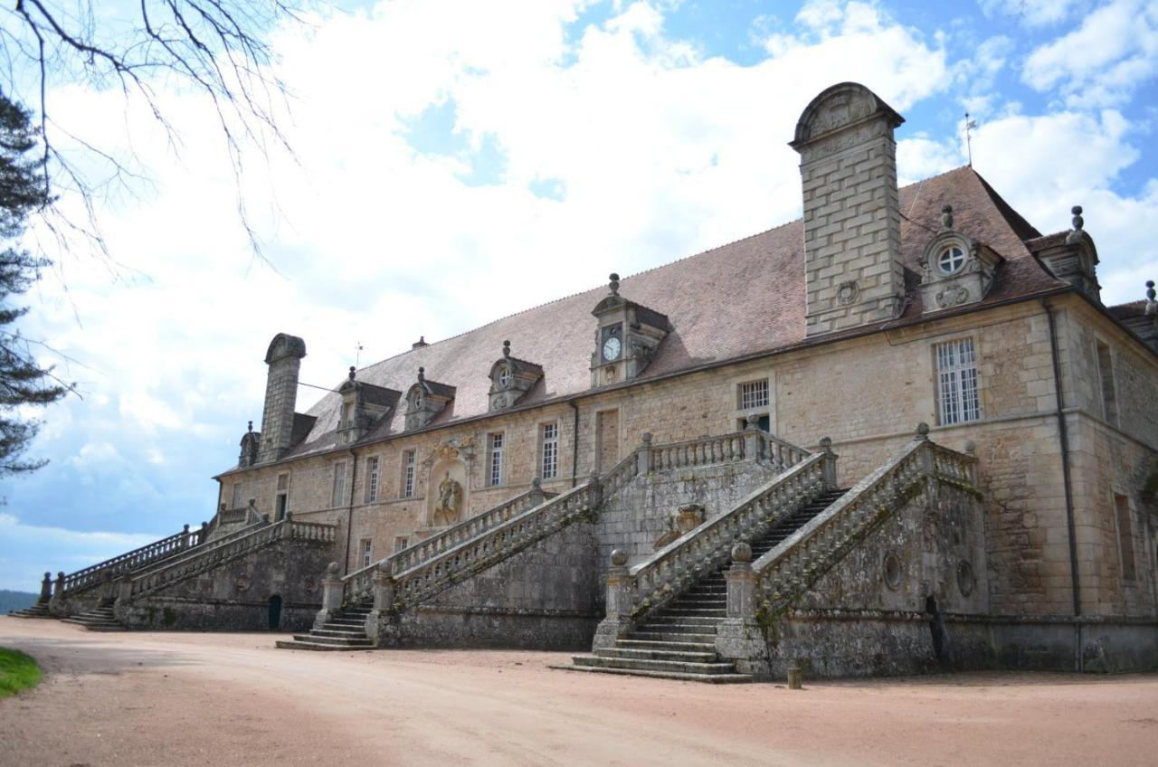 Вілла Les Perruchons Ancienne Grange Renovee Avec Soin Ozolles Екстер'єр фото