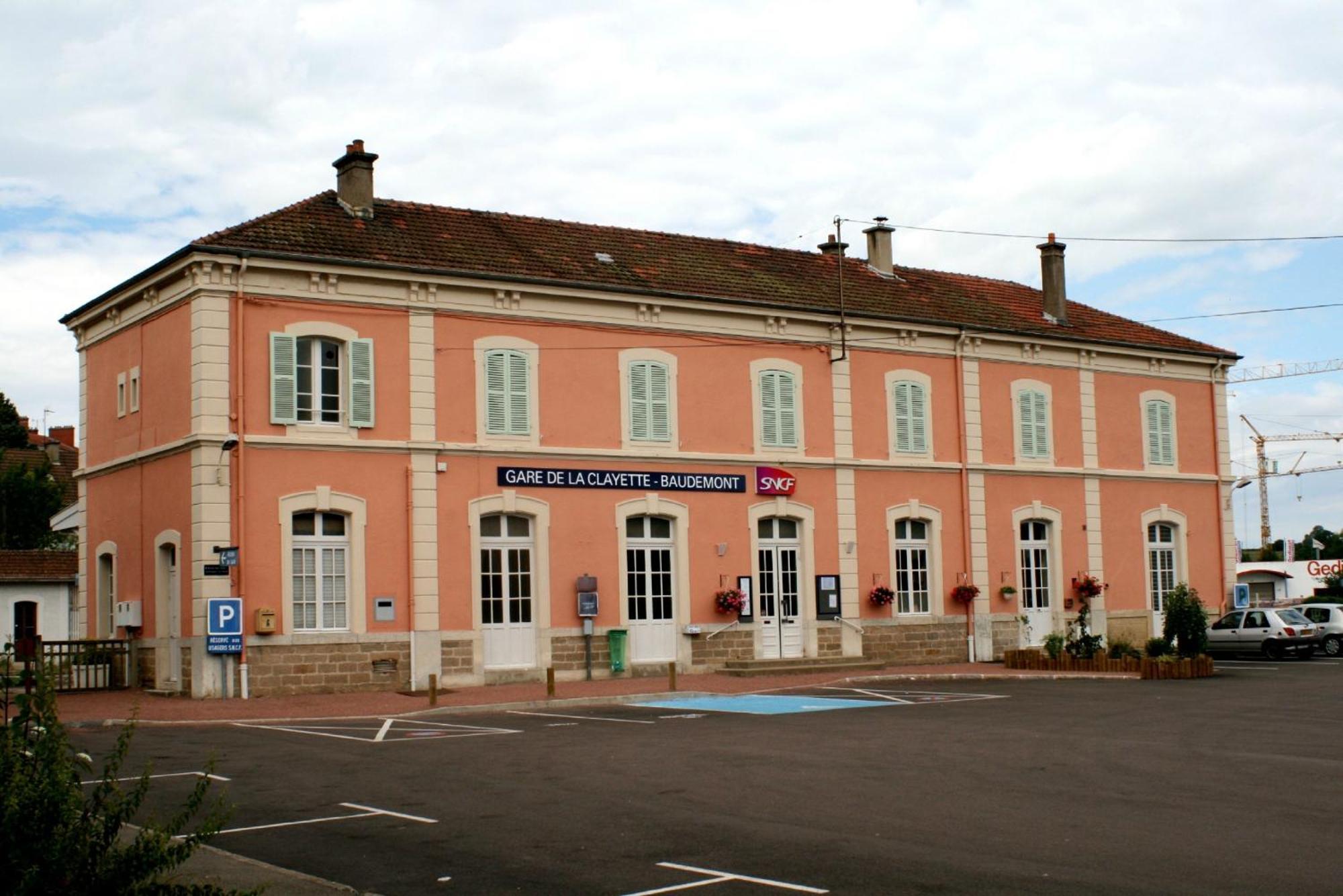 Вілла Les Perruchons Ancienne Grange Renovee Avec Soin Ozolles Екстер'єр фото